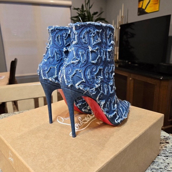 NEW Christian Louboutin So Kate Booty Toile Denim Brode 100mm Size 37 - Picture 9 of 12